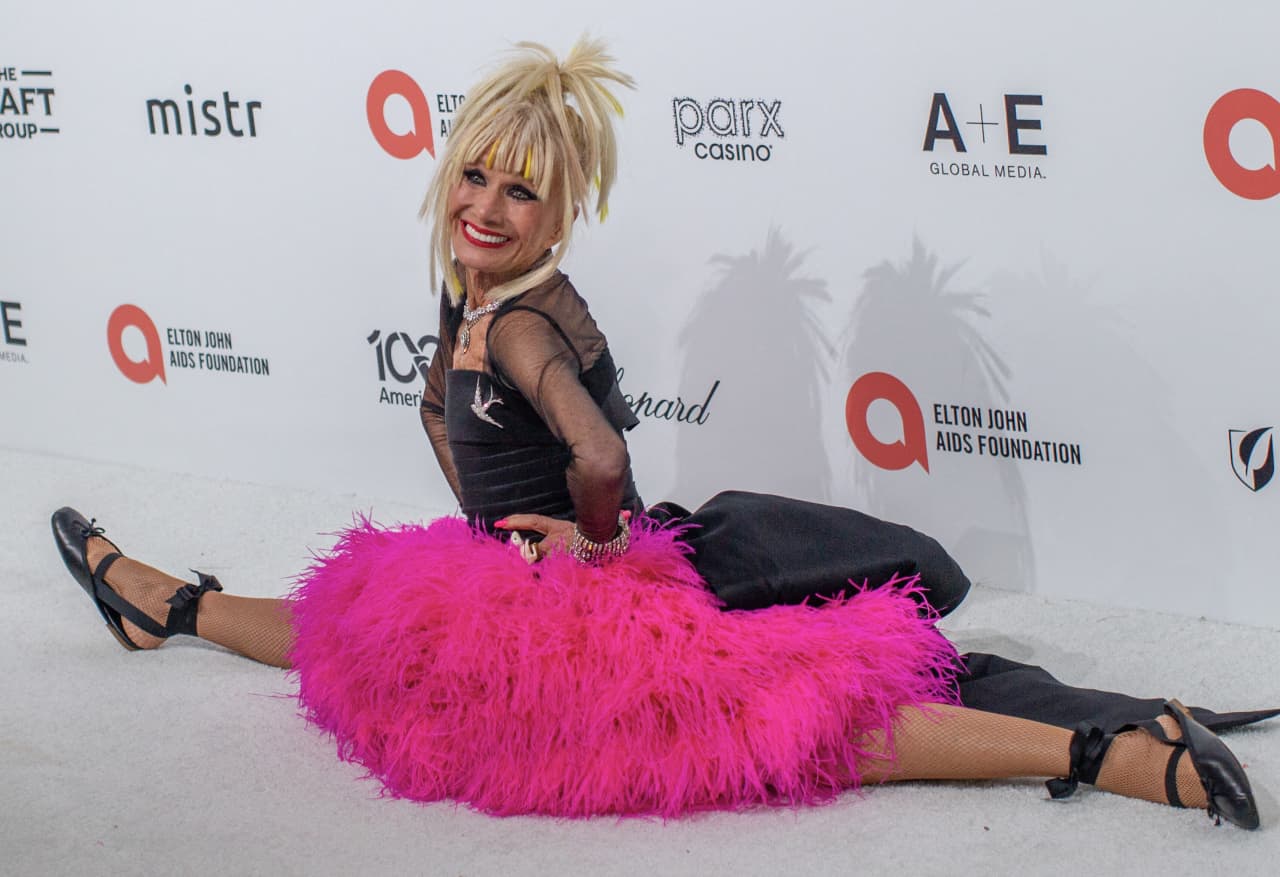Designer Betsey Johnson takes $7 million SoCal home off the market — Denver Business news