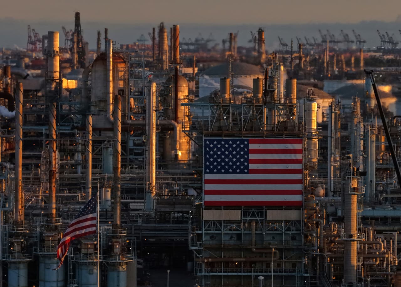 U.S. oil-refinery stocks are up roughly 150% this year. How long could this historic run last? — Denver Sports news