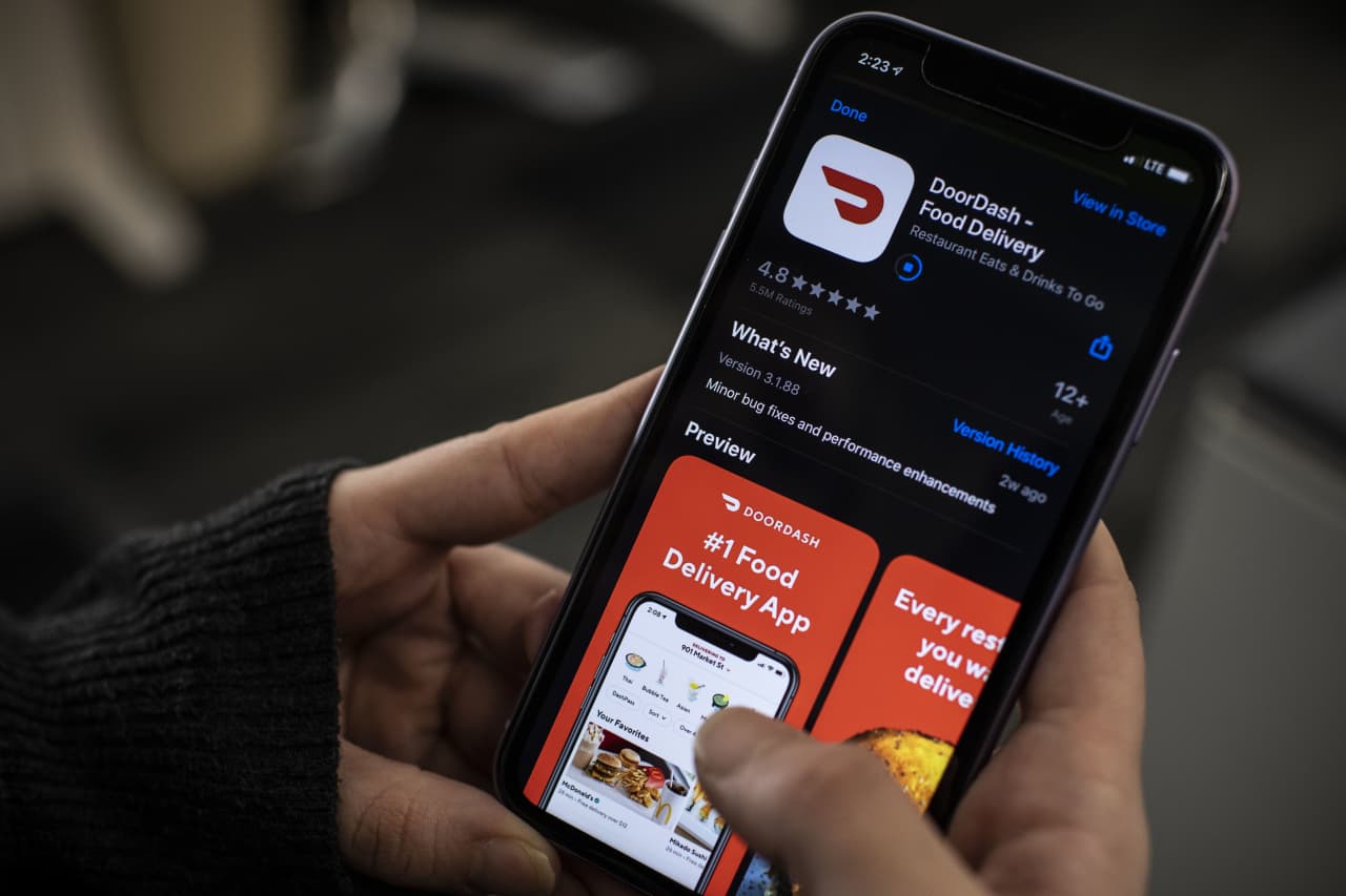 DoorDash and Instacart want to join forces. Will the U.S. government get in their way? — MarketWatch