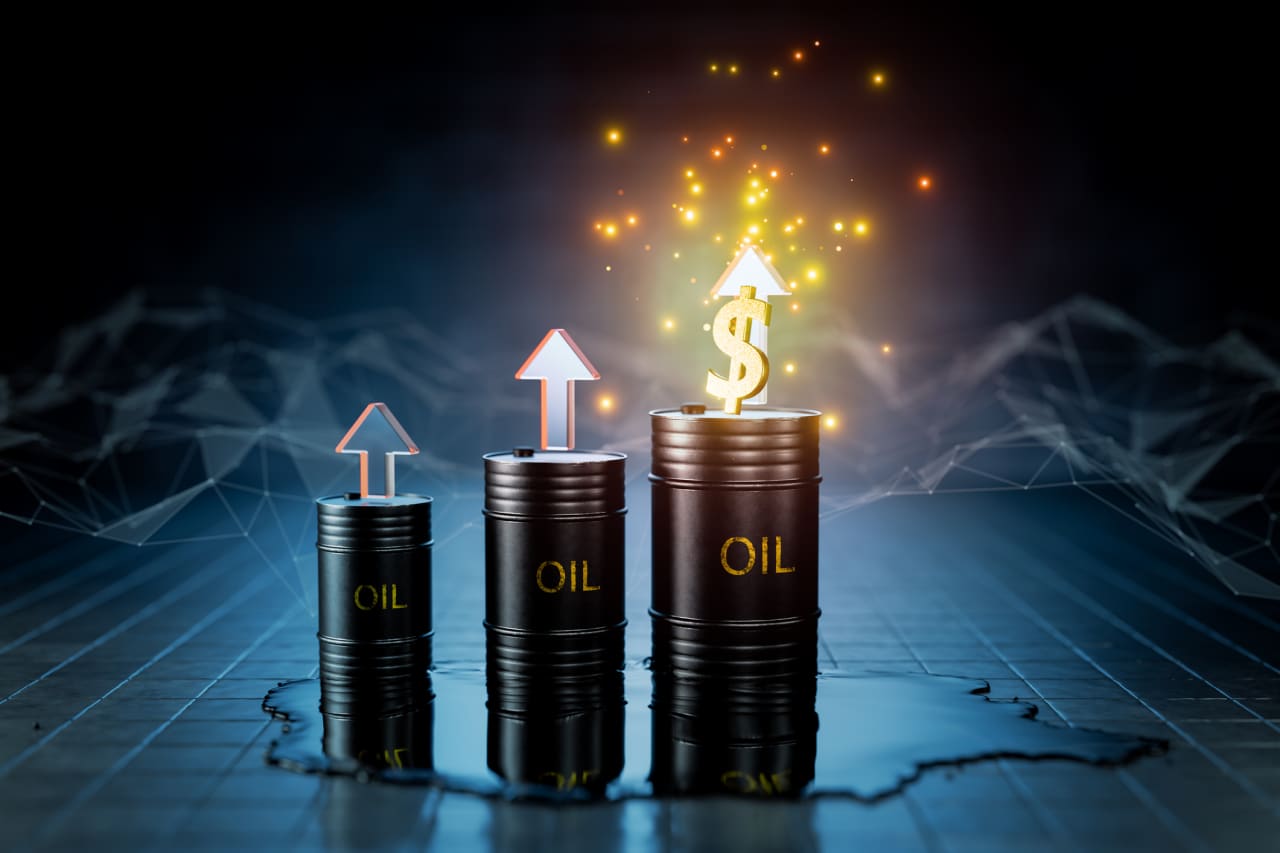 Oil is now flowing out of the Persian Gulf like before the Iran war. Why prices may still not come down anytime soon. — MarketWatch, Denver Business news
