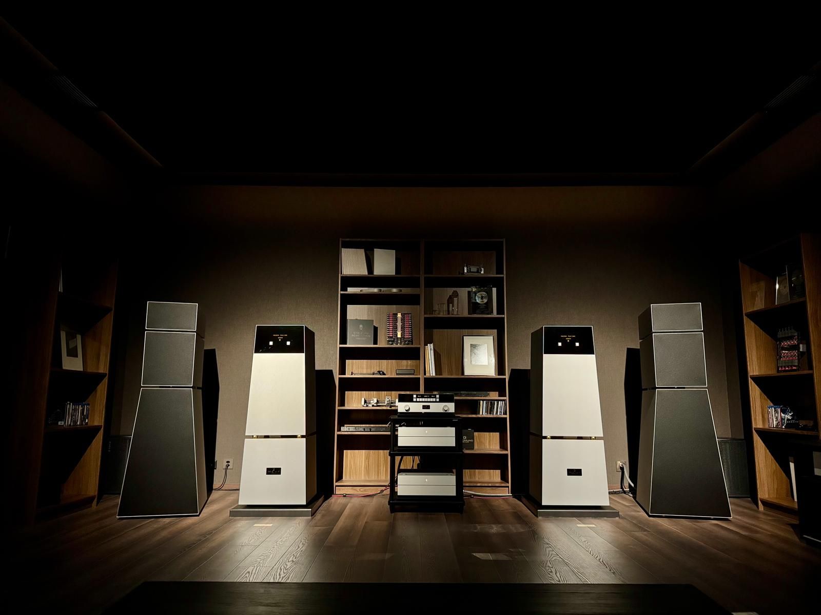This Preamp Costs More Than a Fancy Sports Car — Wired, Denver Technology news