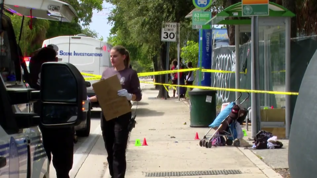 Attacker, victim injured in stabbing at Miami bus stop — WSVN 7 Miami-Dade, Denver Community news